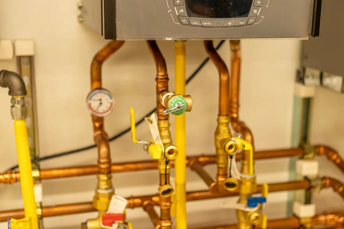 Licensed technician providing Sewer Cleanout for a homeowner in Oxon Hill